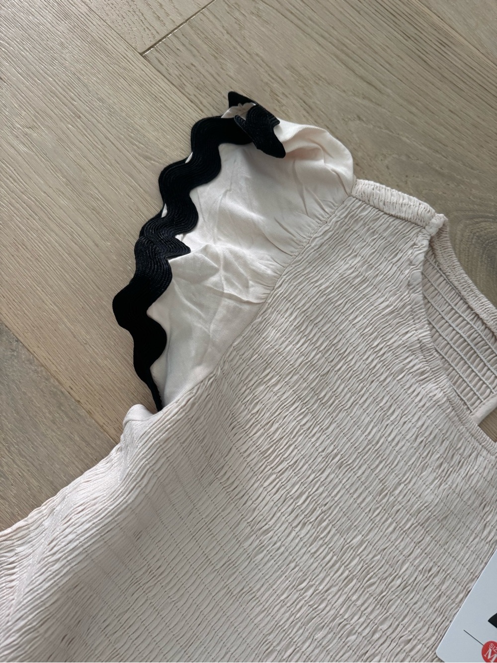 Cream Maxi Dress with Black Rickrack Trim - Elegant Occasion Wear - Picture 3 of 6